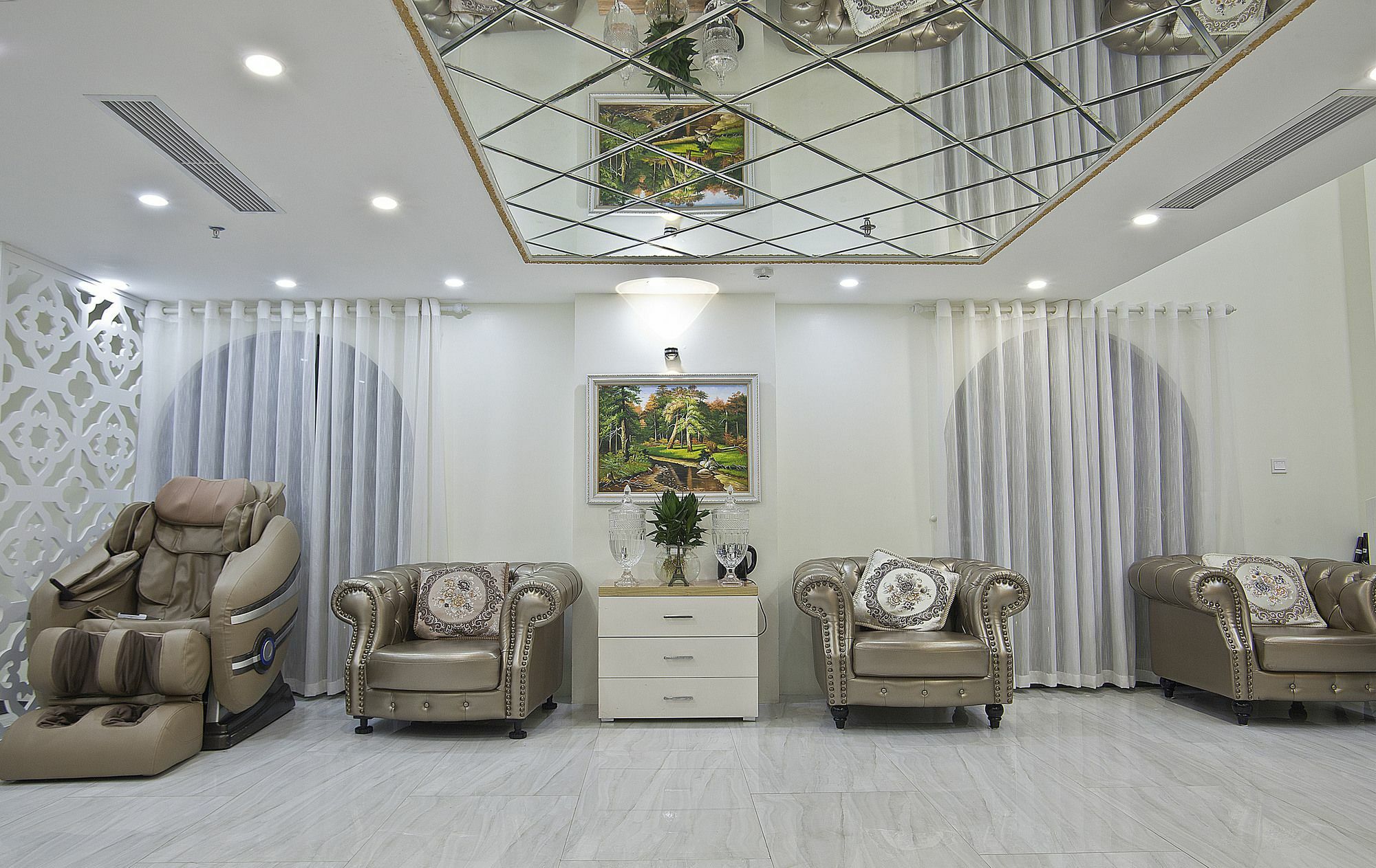 Dlmos Hanoi Hotel Bagian luar foto